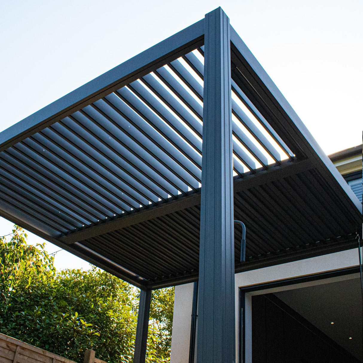 BPS Deluxe Full Aluminium Pergola